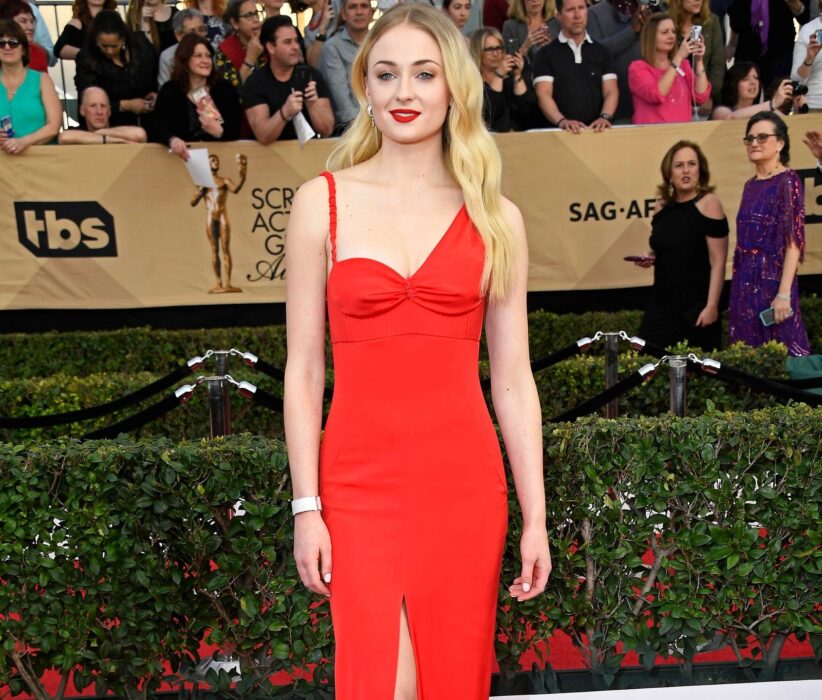 Sophie Turner - Top 10 most beautiful and hottest British women