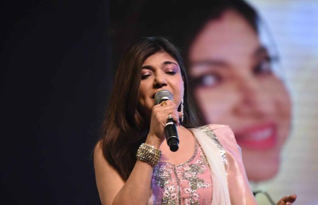 Alka Yagnik Net Worth