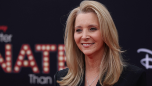 Lisa Kudrow Net Worth,Relationship, Bio, Cars, House, Awards