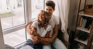 Intimate Relationships and Emotional Health: Why Meaningful Connections are Essential