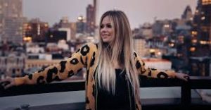 Avril Lavigne Net Worth Relationship, Bio, Cars, House, Awards