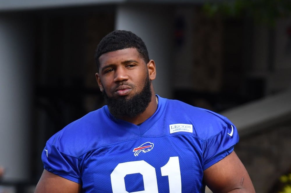 Ed Oliver Biography