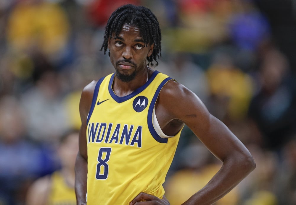 justin holiday income